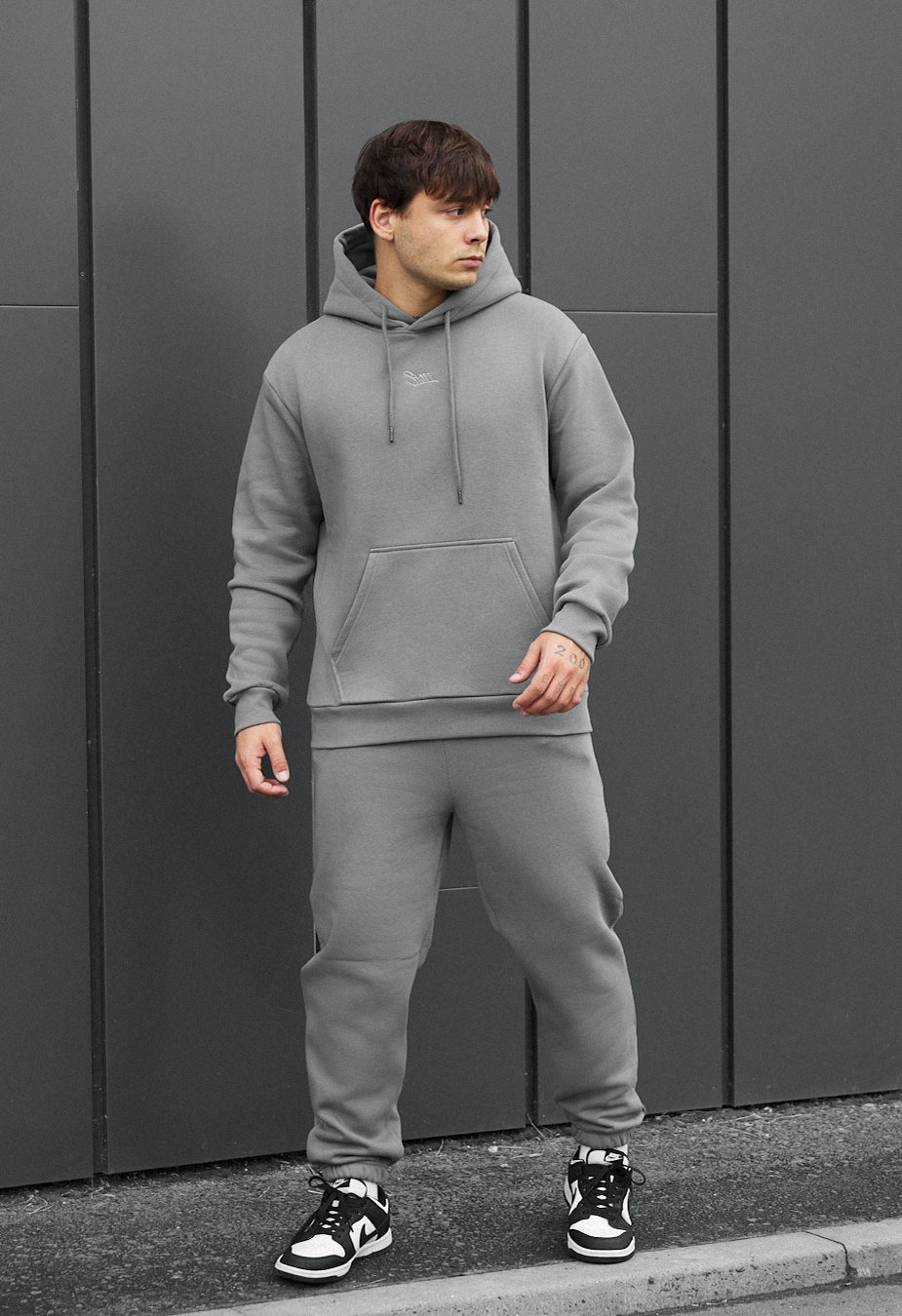 Dres Staff fiv gray fleece