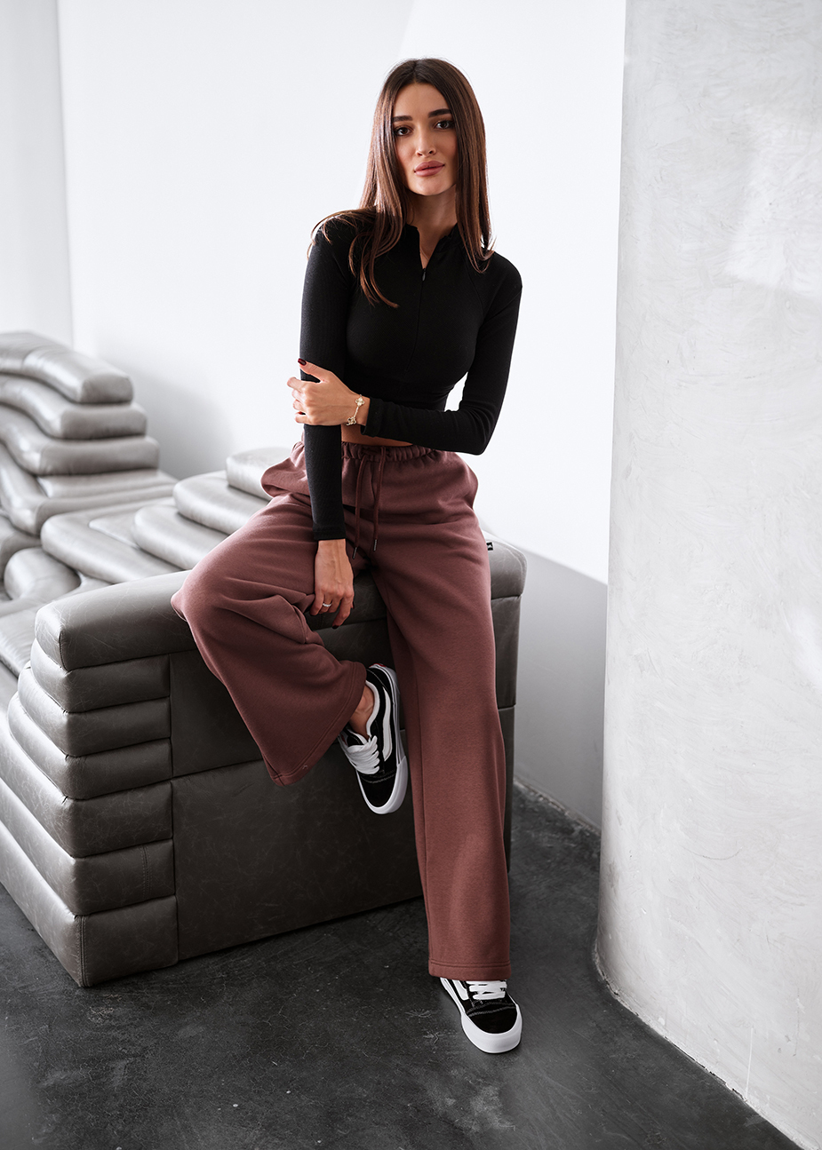 Spodnie Staff pat brown fleece