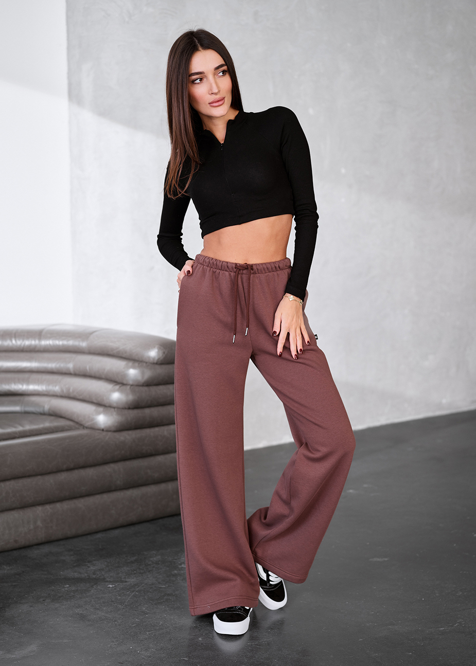 Spodnie Staff pat brown fleece