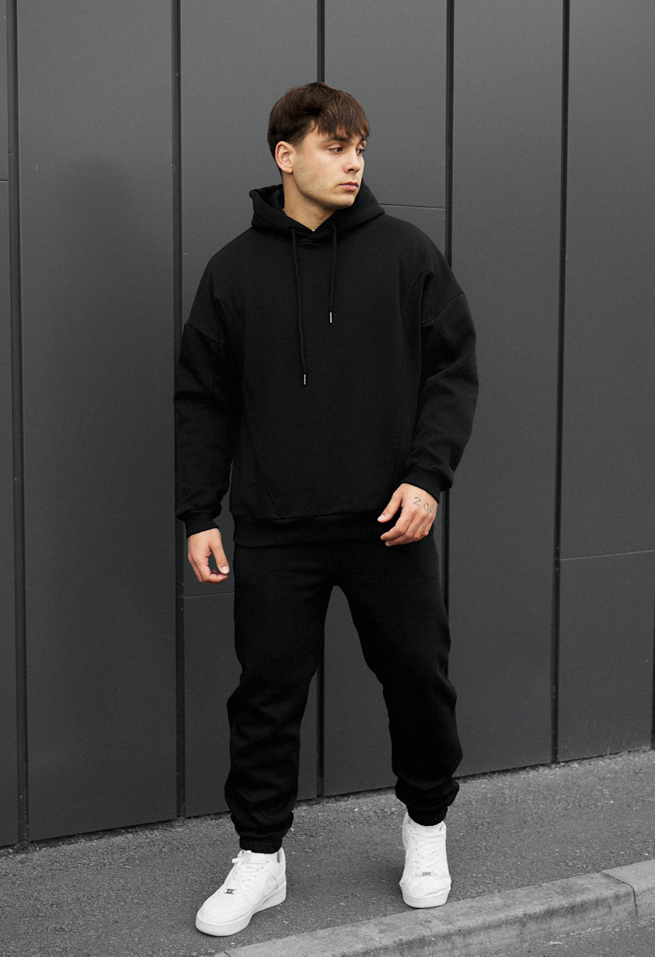 Dres Staff bel black oversize fleece