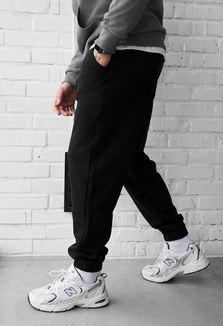 Spodnie Staff fad black