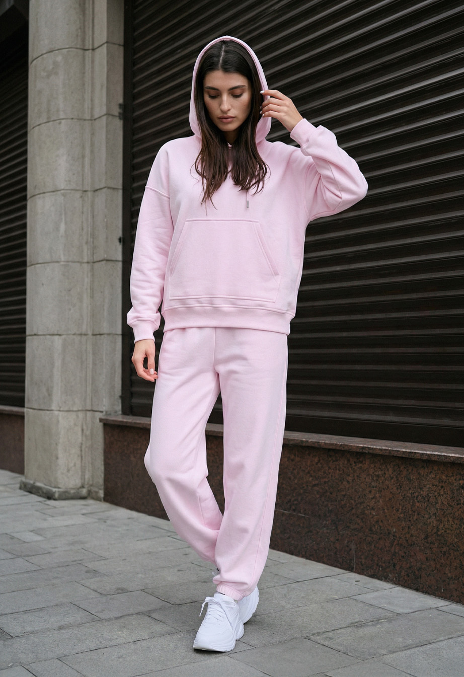 Dres Staff sem light pink oversize