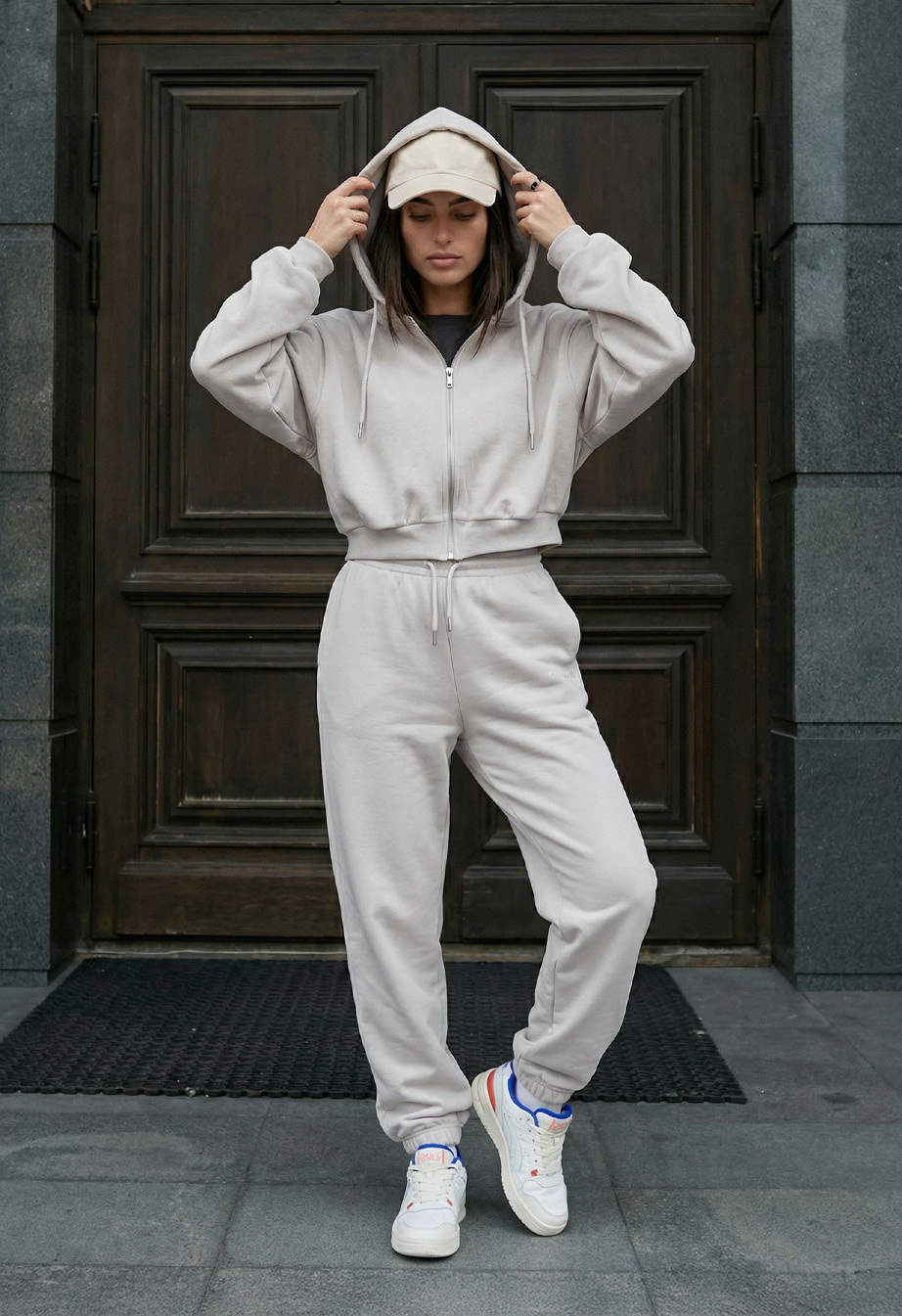 Dres Staff sol light beige