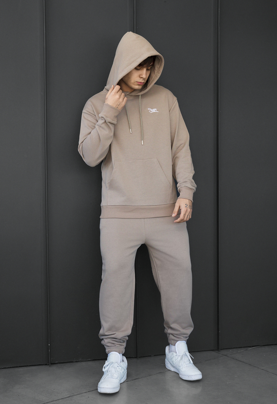 Dres Staff fad beige