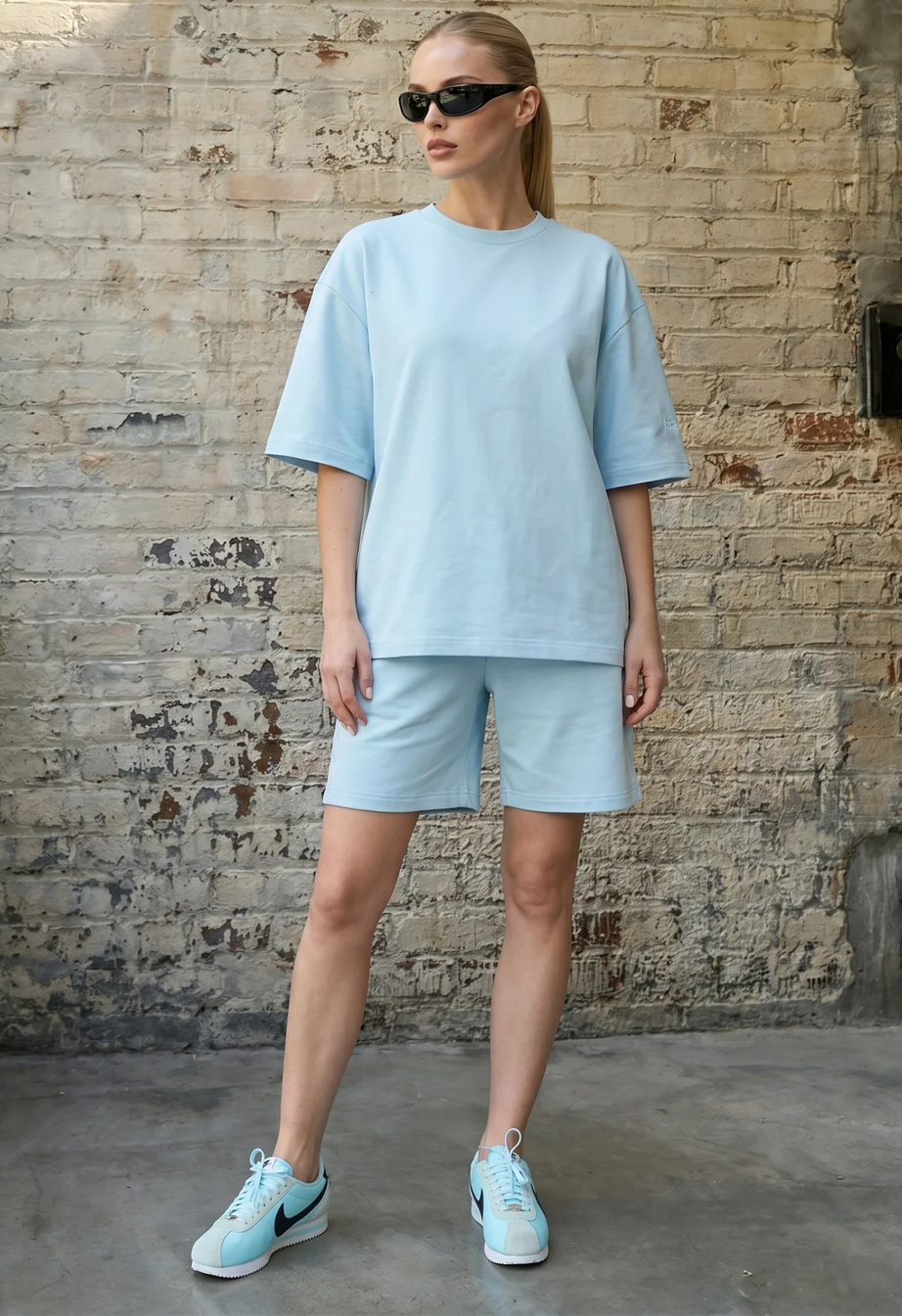 Komplet koszulka + spodenki Staff de light blue