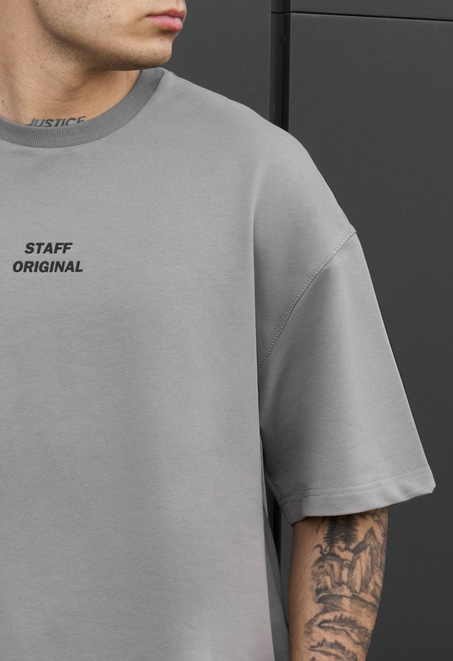 Komplet koszulka + spodenki Staff no gray oversize