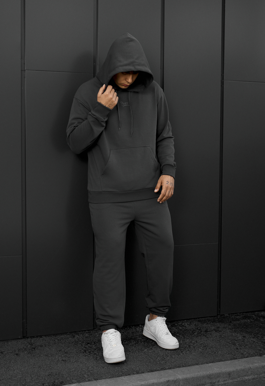Dres Staff fad dark & gray