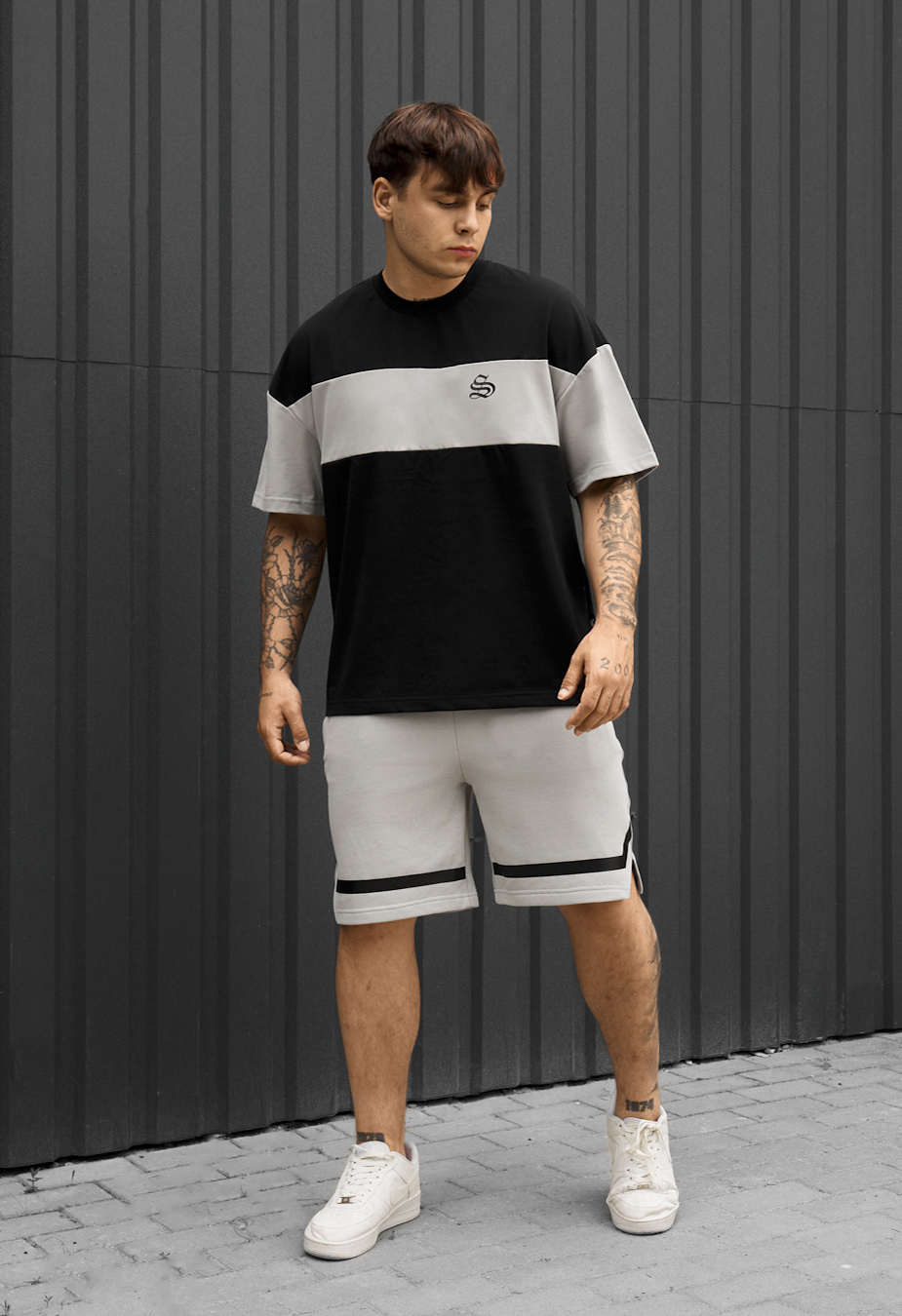 Komplet koszulka + spodenki Staff ft black & light gray oversize