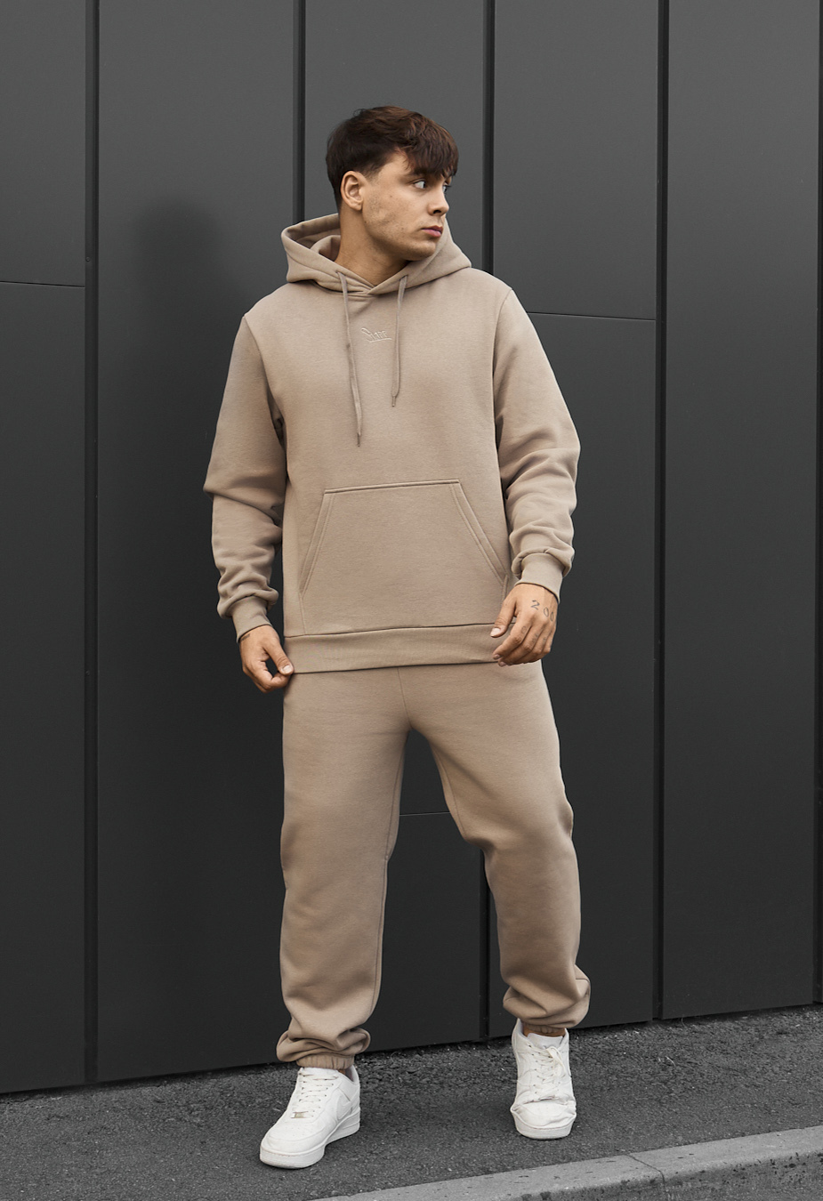 Dres Staff fiv beige logo fleece