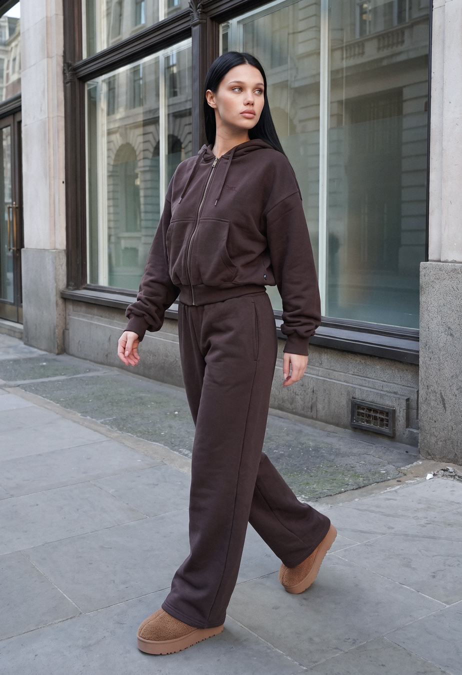 Dres Staff zip logo brown oversize fleece