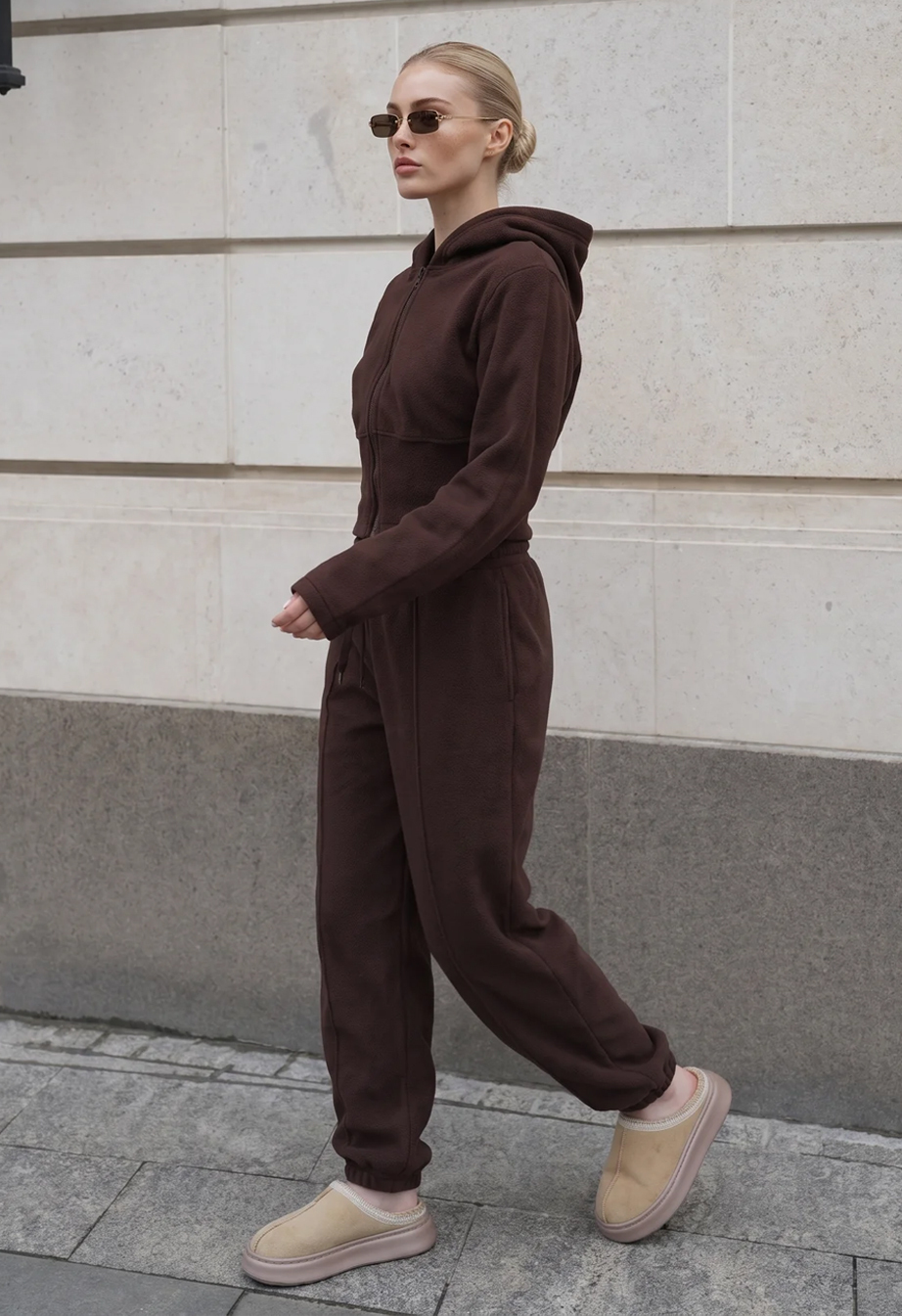 Dres Staff ena brown fleece