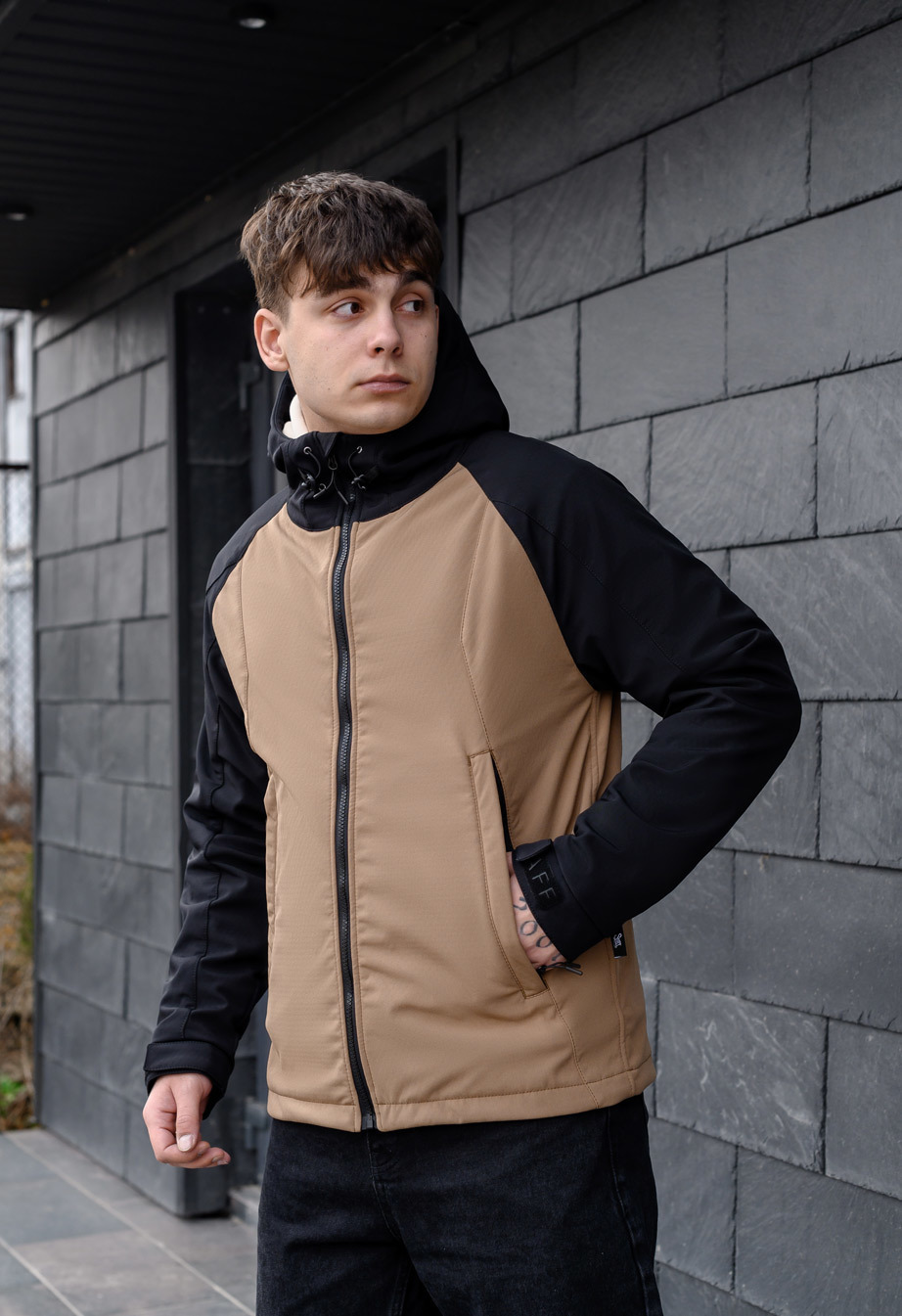 Kurtka Staff soft shell ob beige & black