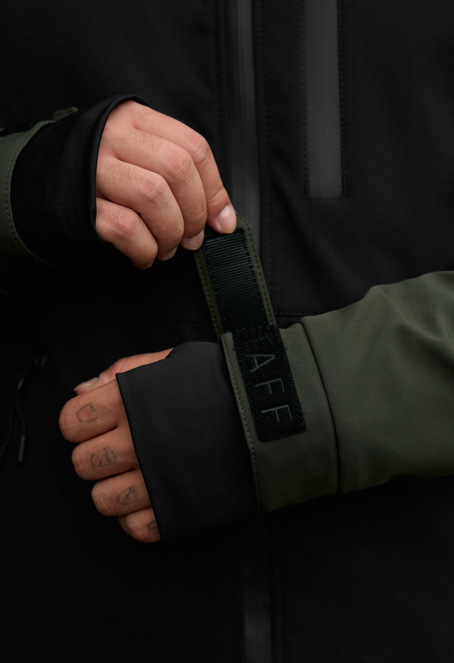 Kurtka Staff bu soft shell khaki & black