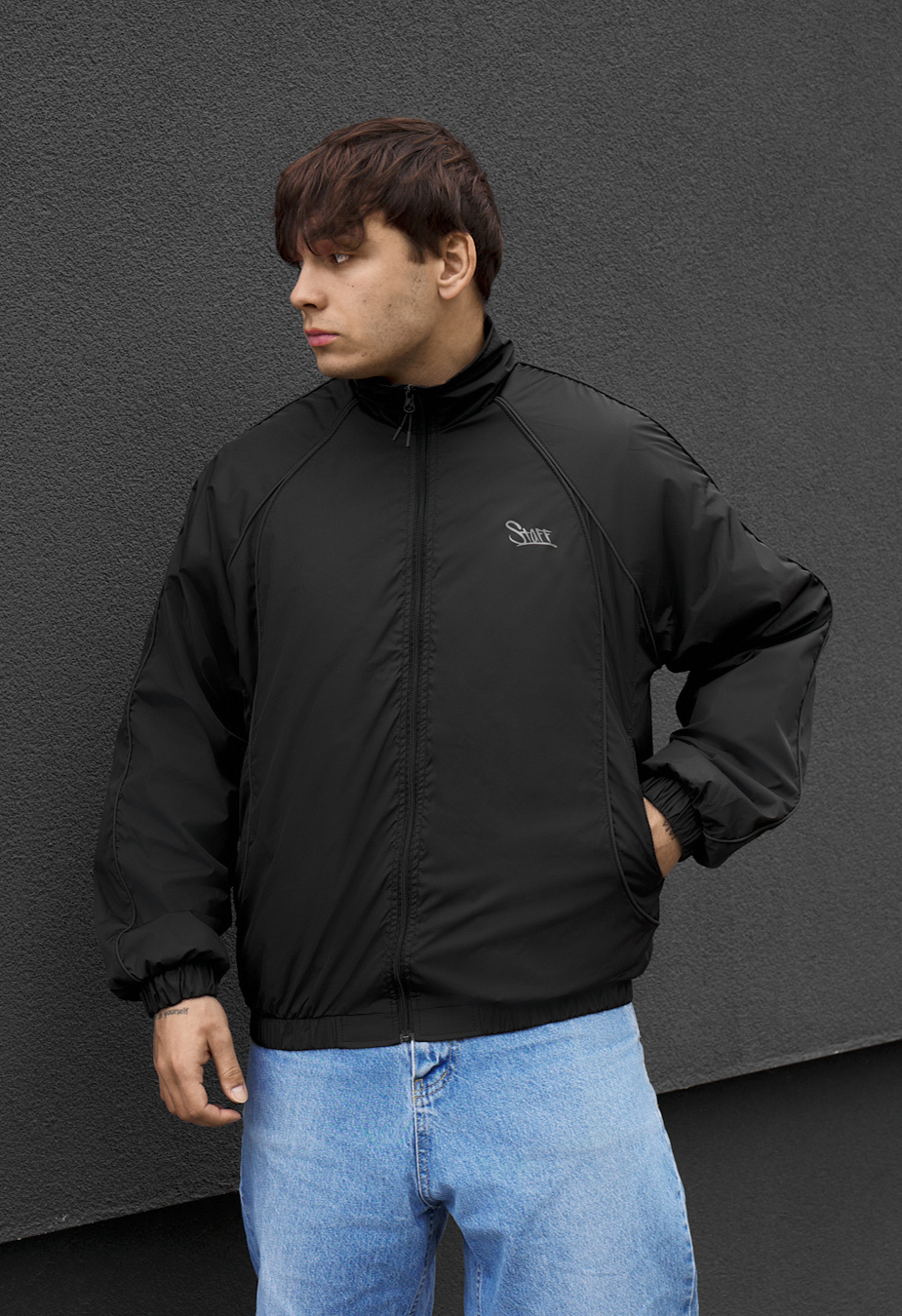 Wiatrówka ma black reflective oversize