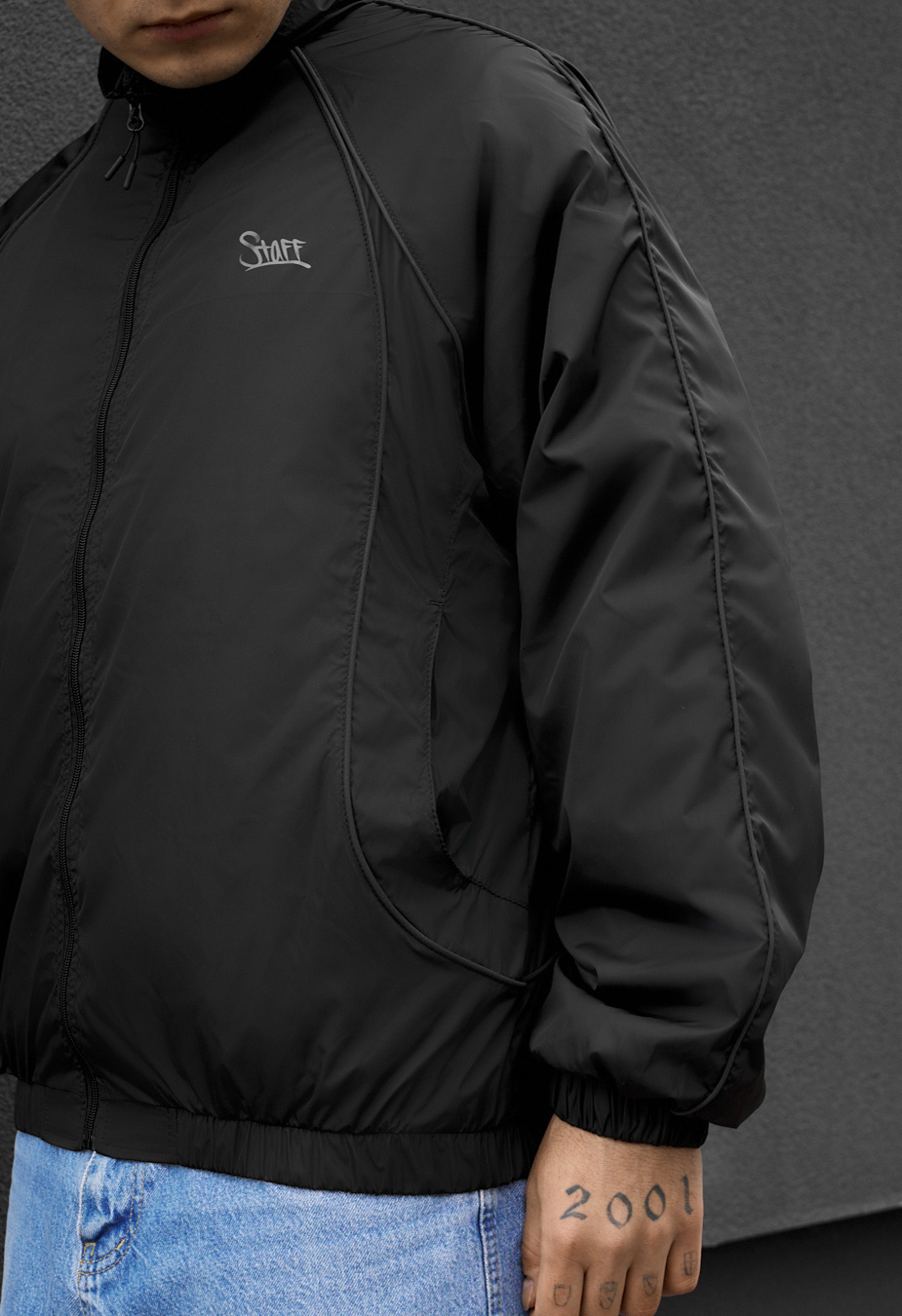 Wiatrówka ma black reflective oversize