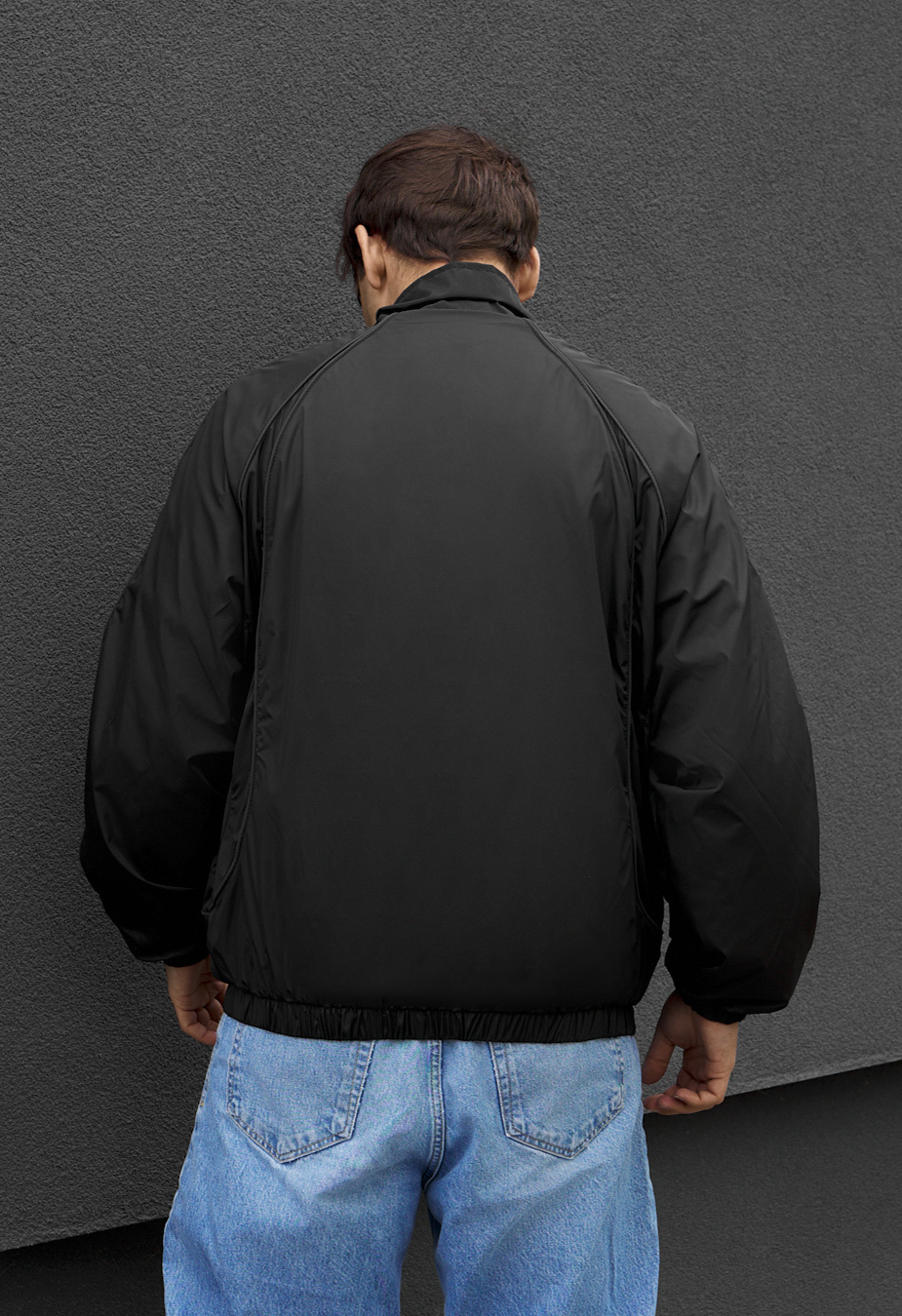 Wiatrówka ma black reflective oversize