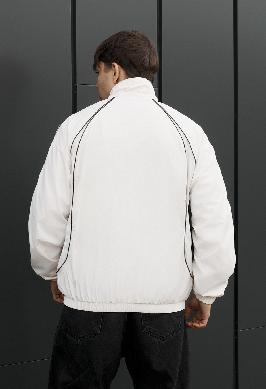 Wiatrówka ma milk & black reflective oversize