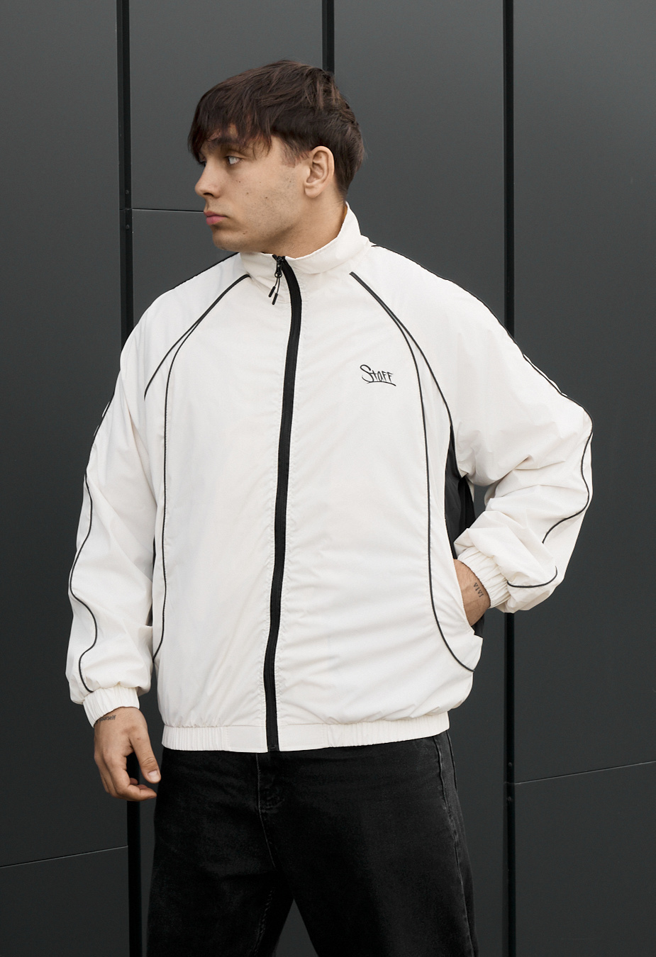 Wiatrówka ma milk & black reflective oversize