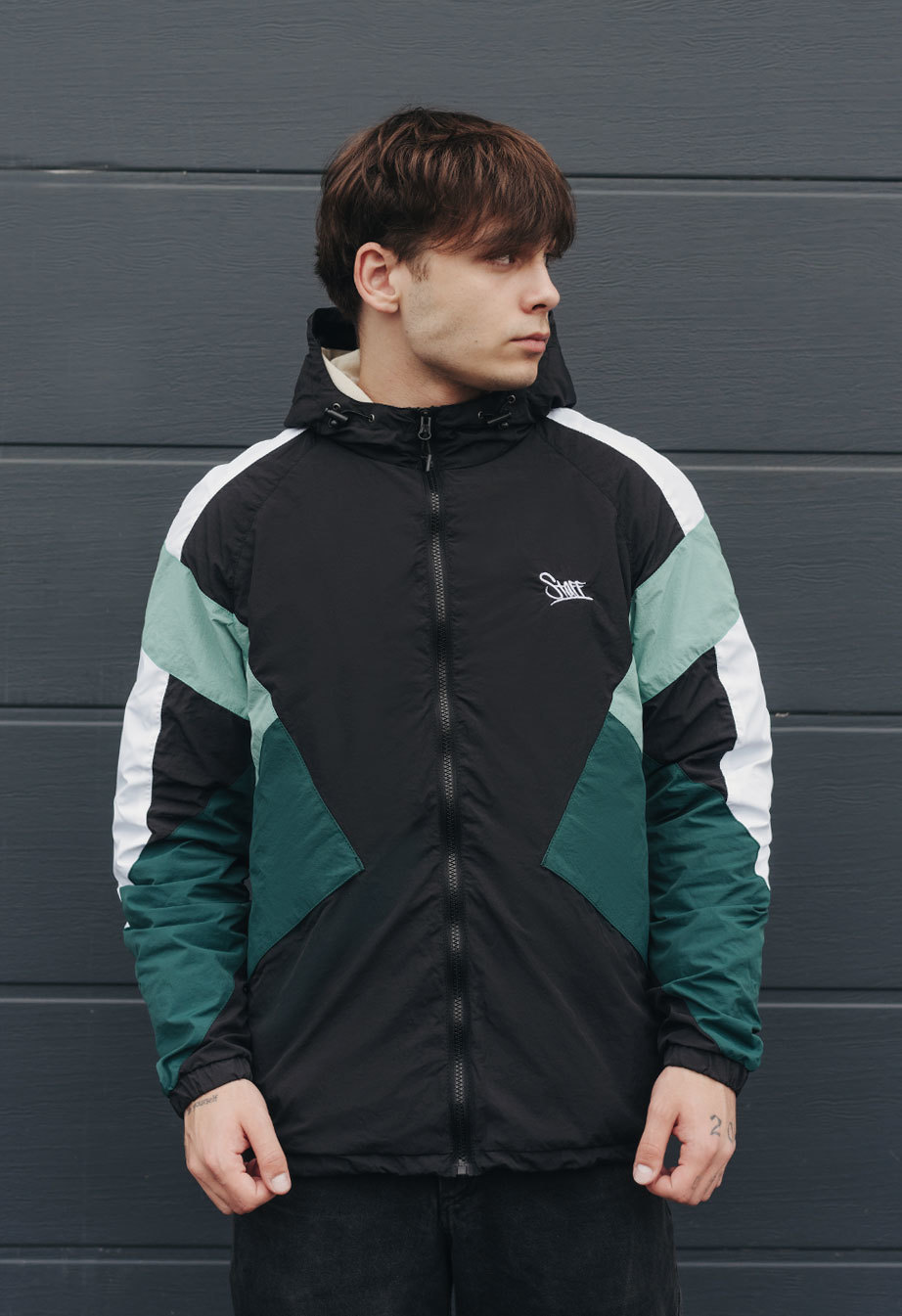 Wiatrówka Staff colorblock c3