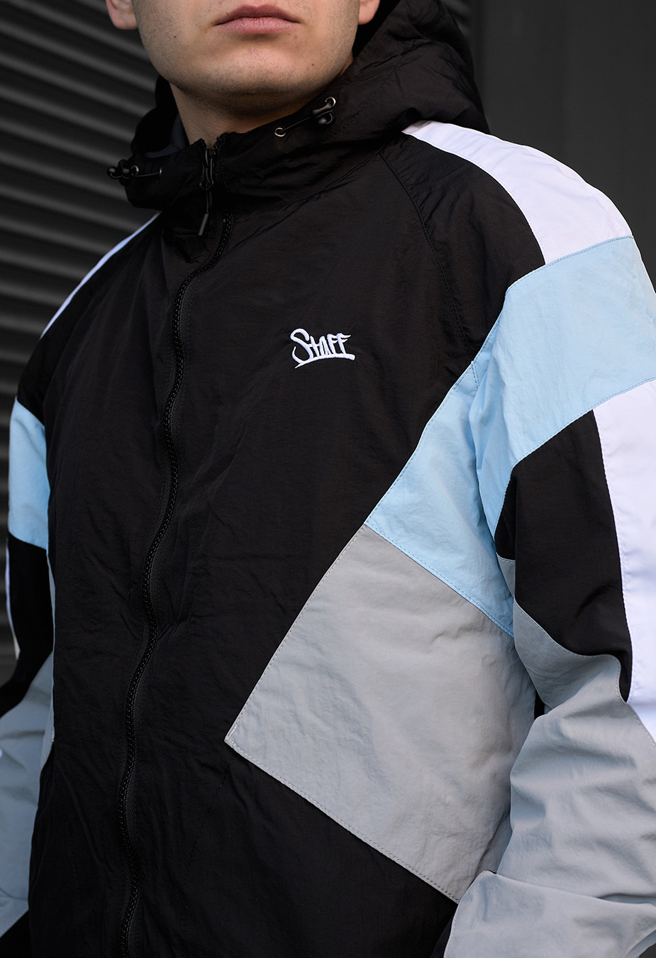Wiatrówka Staff colorblock 2