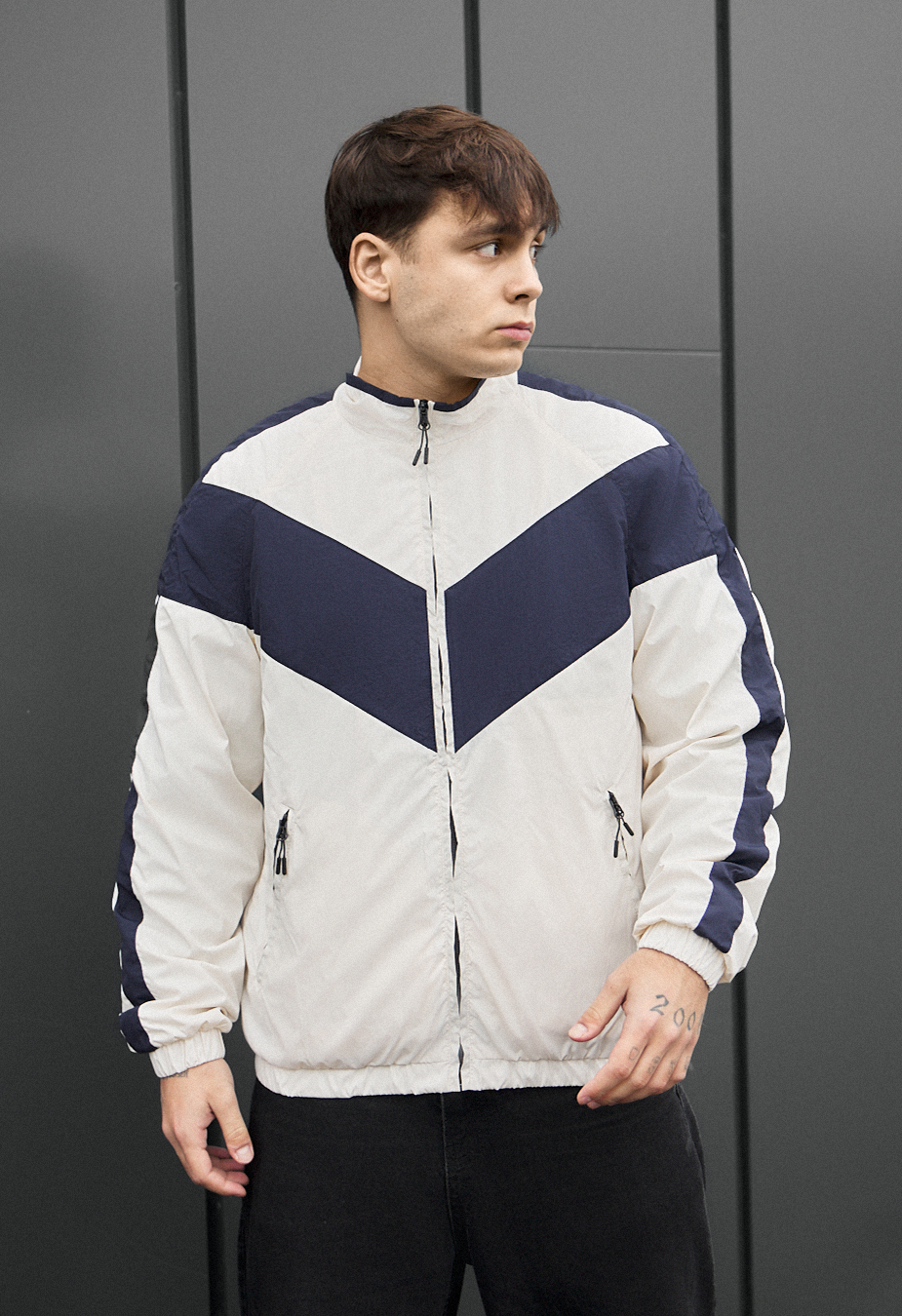 Wiatrówka Staff jex milk & navy