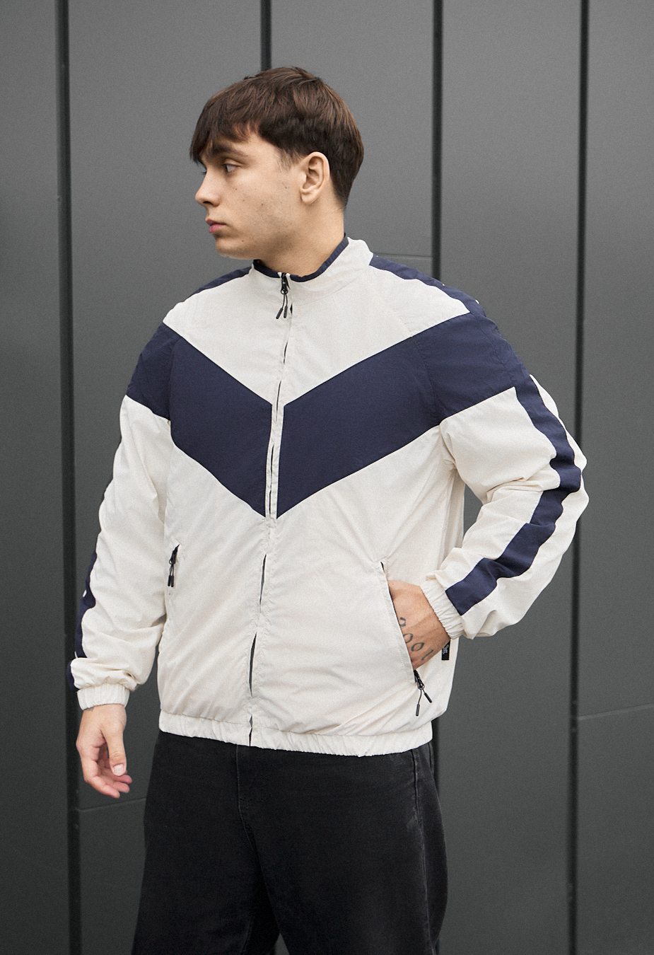 Wiatrówka Staff jex milk & navy