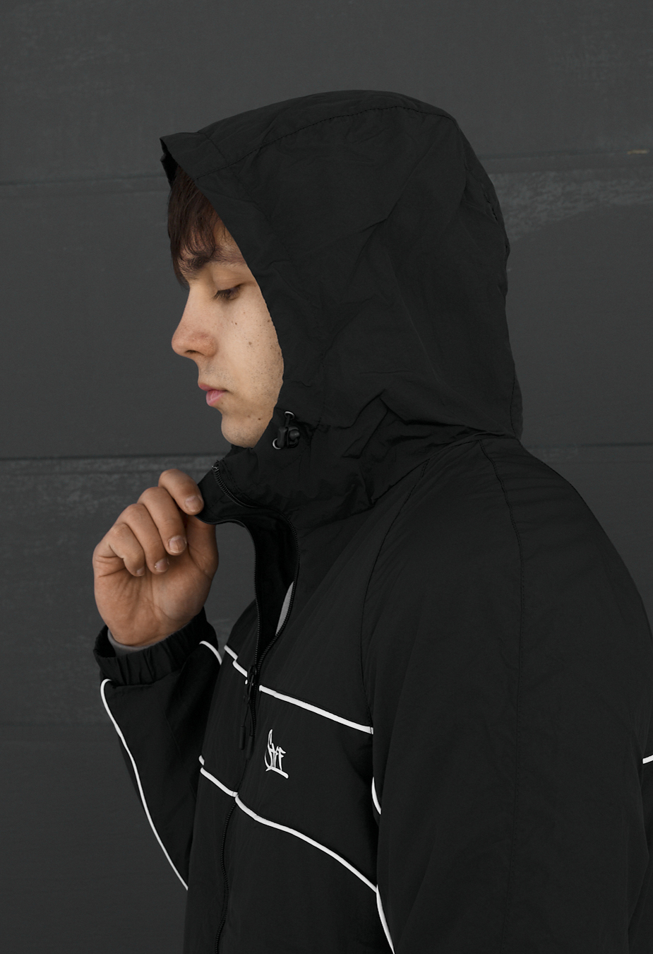 Wiatrówka Staff qon black reflective