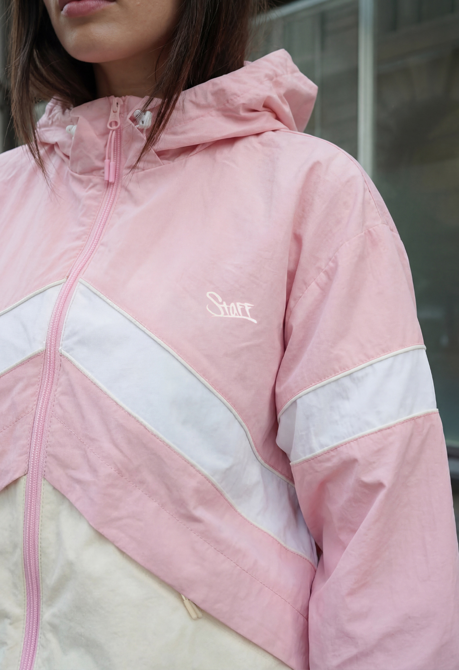 Wiatrówka Staff ni pink & light reflective oversize