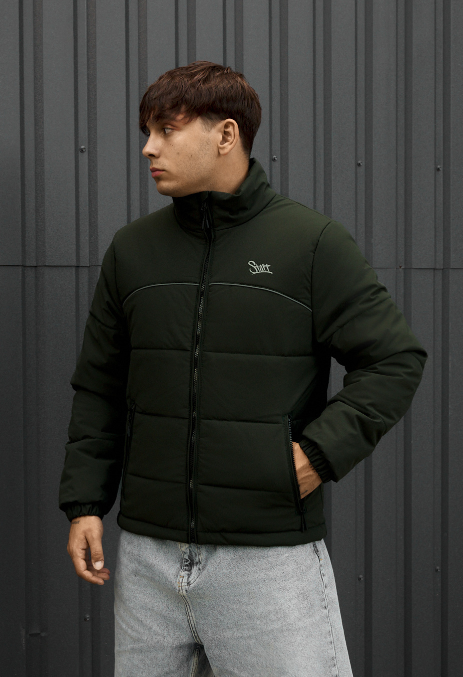 Kurtka Staff logo dark green reflective