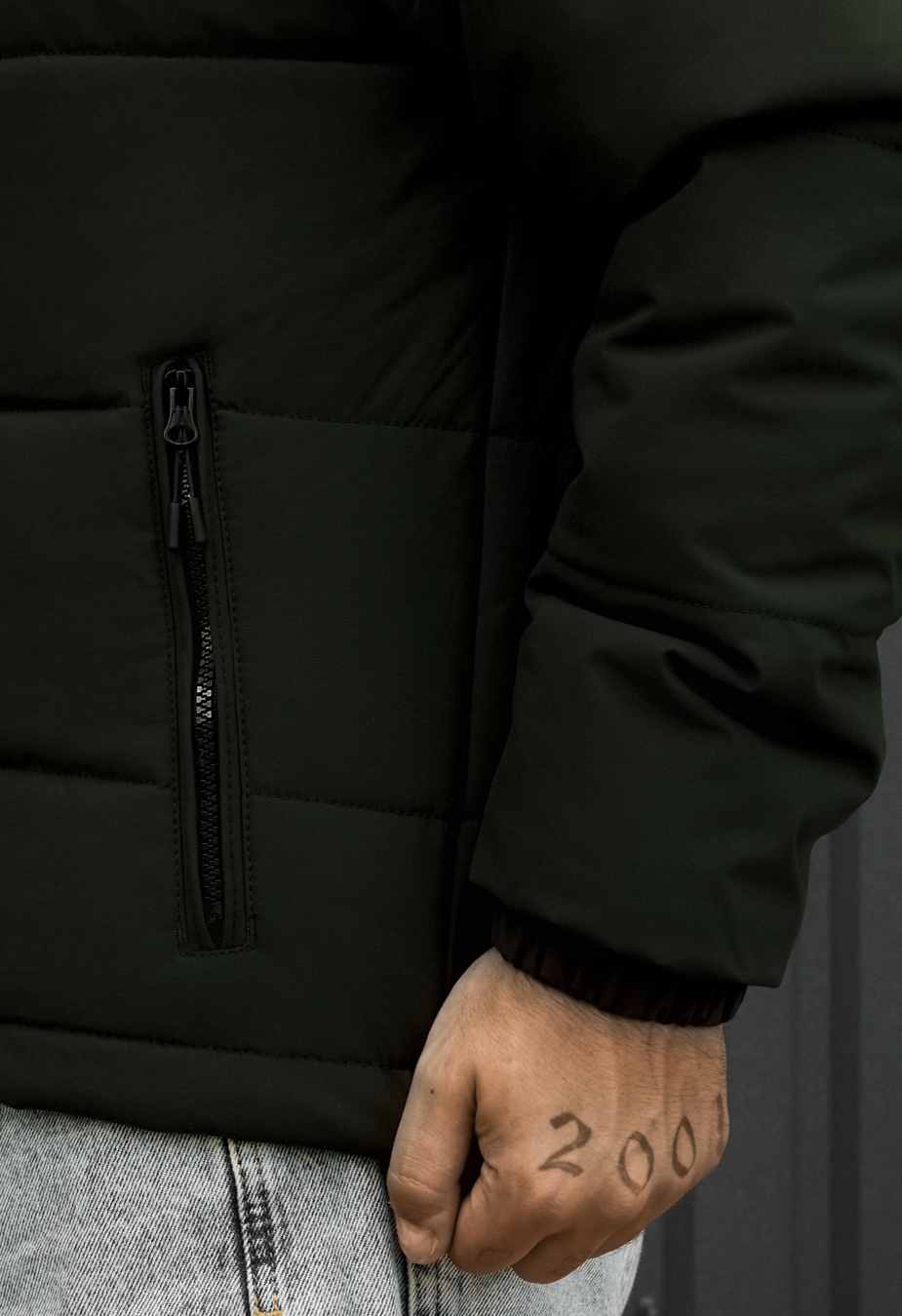 Kurtka Staff logo dark green reflective
