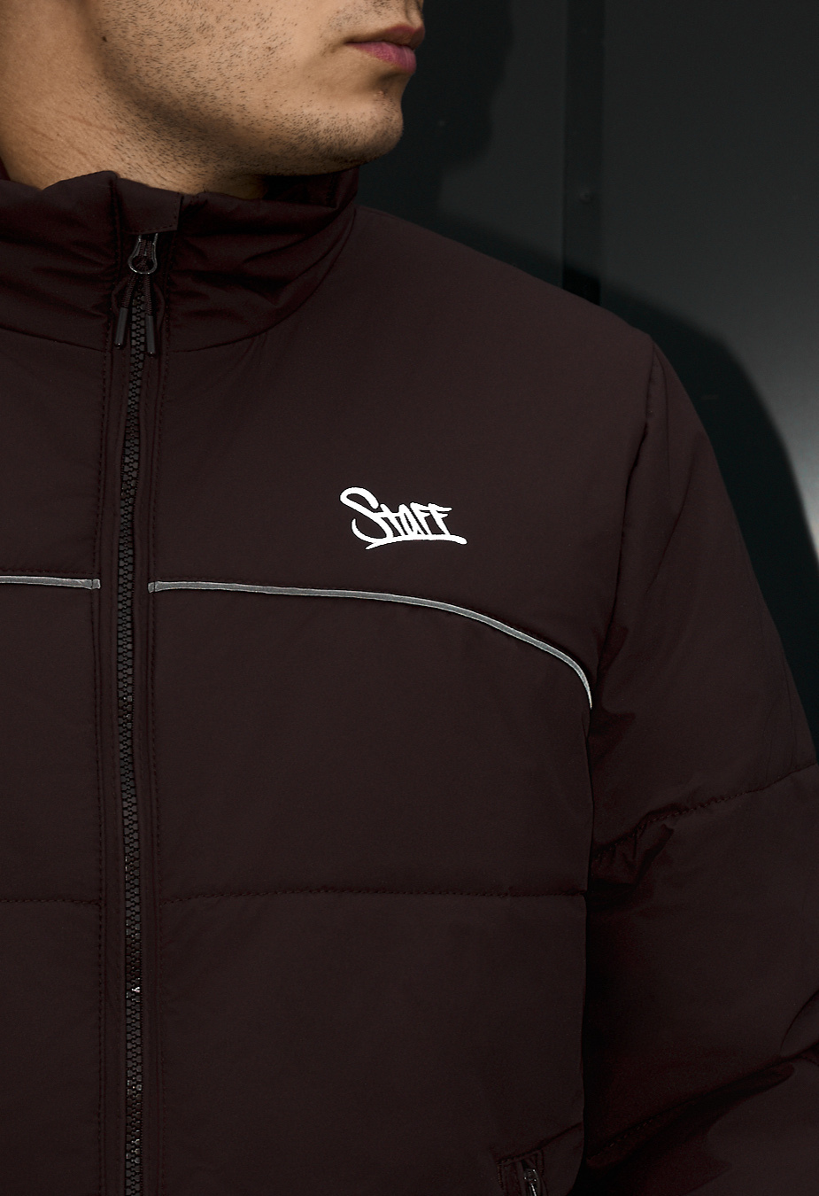 Kurtka Staff logo dark brown reflective