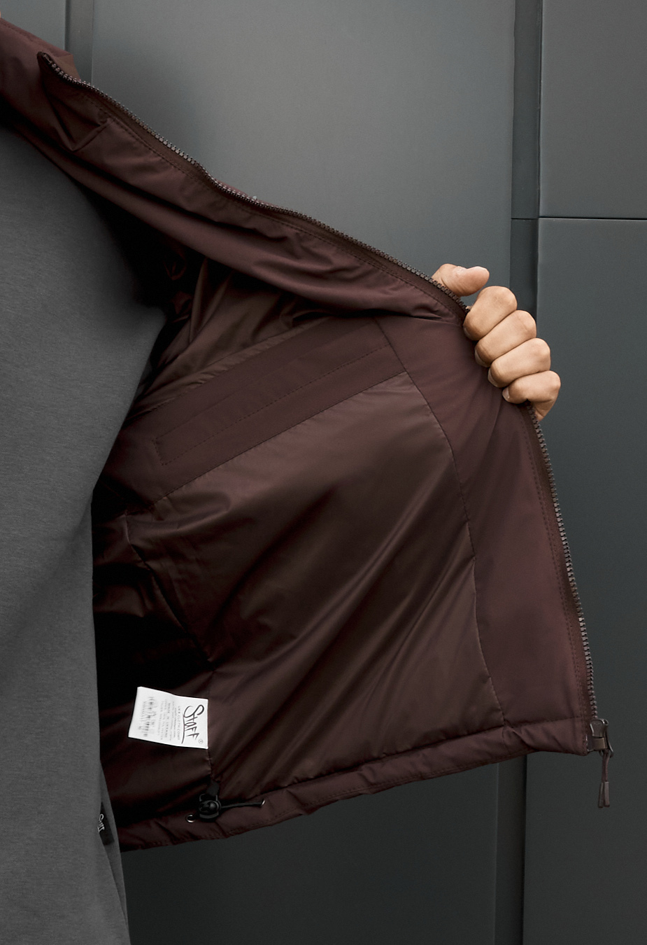 Kurtka Staff logo dark brown reflective