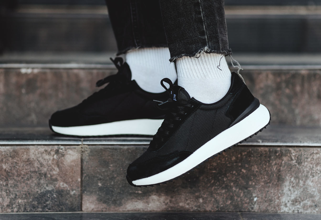 Buty Staff black