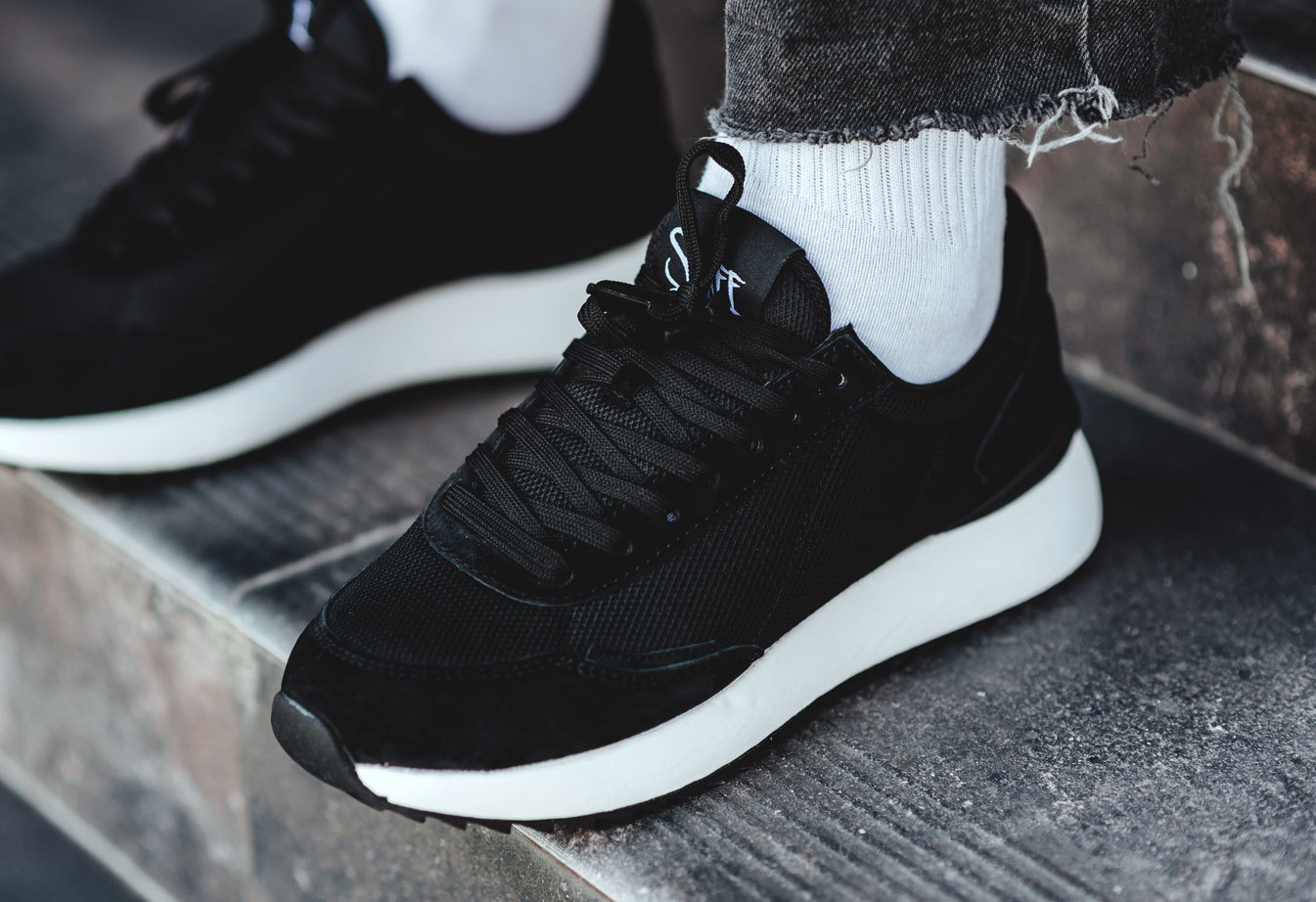 Buty Staff black
