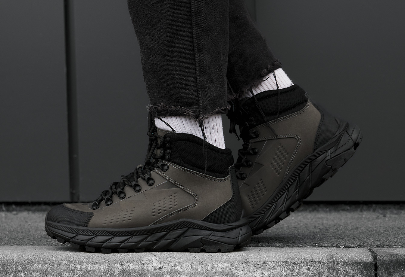 Buty sportowe Staff gray & black (futro)