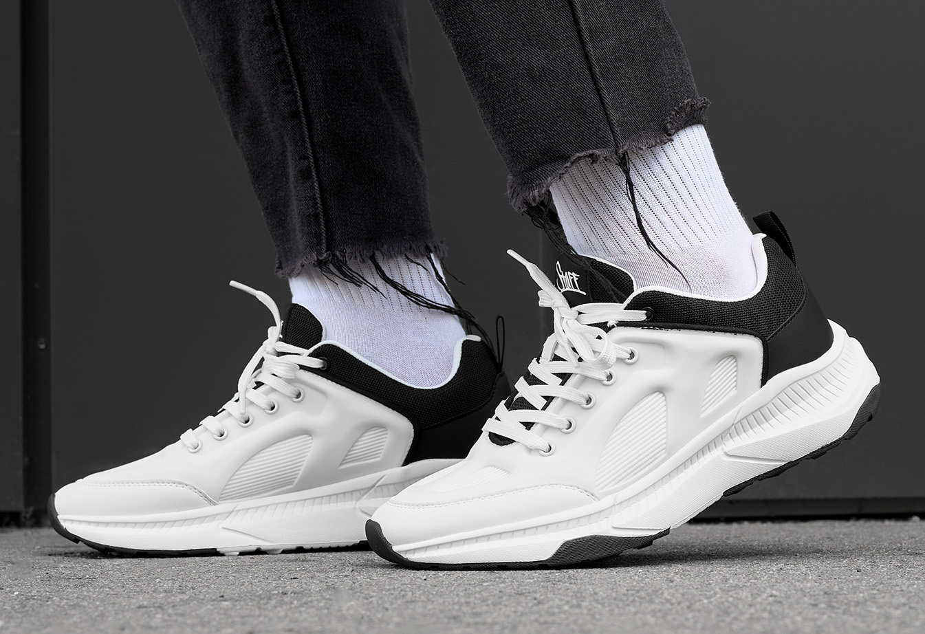 Sneakersy Staff white