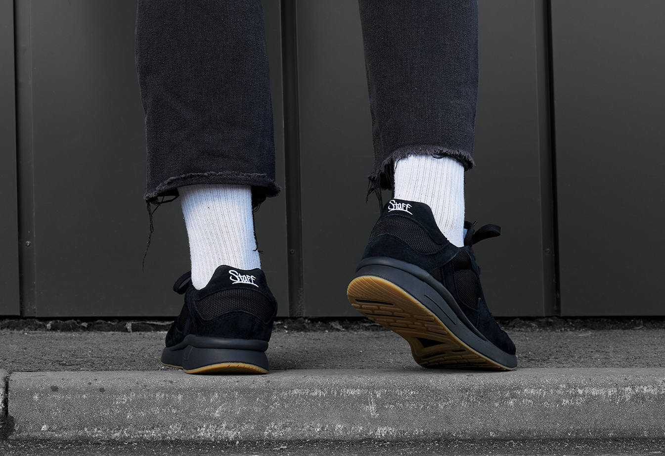 Sneakersy Staff all black 2