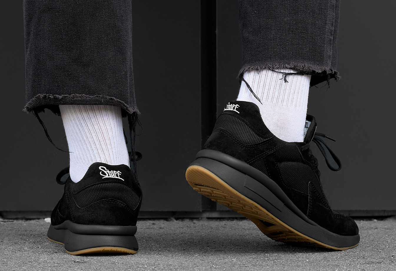 Sneakersy Staff all black
