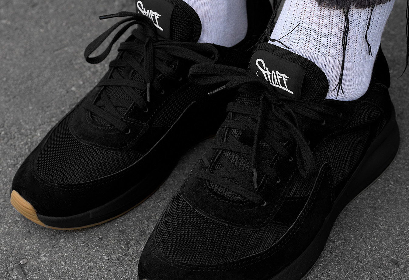 Sneakersy Staff all black