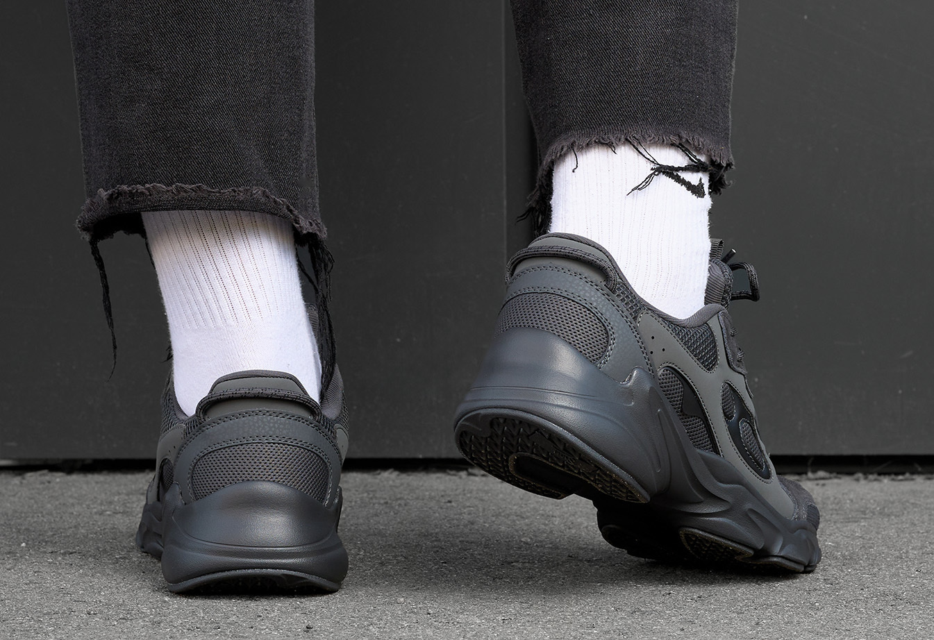 Sneakersy Staff dark gray
