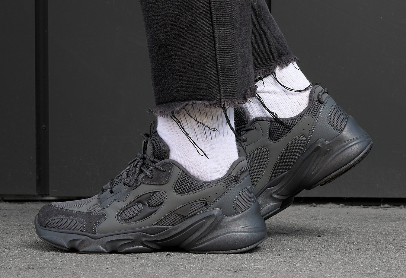 Sneakersy Staff dark gray