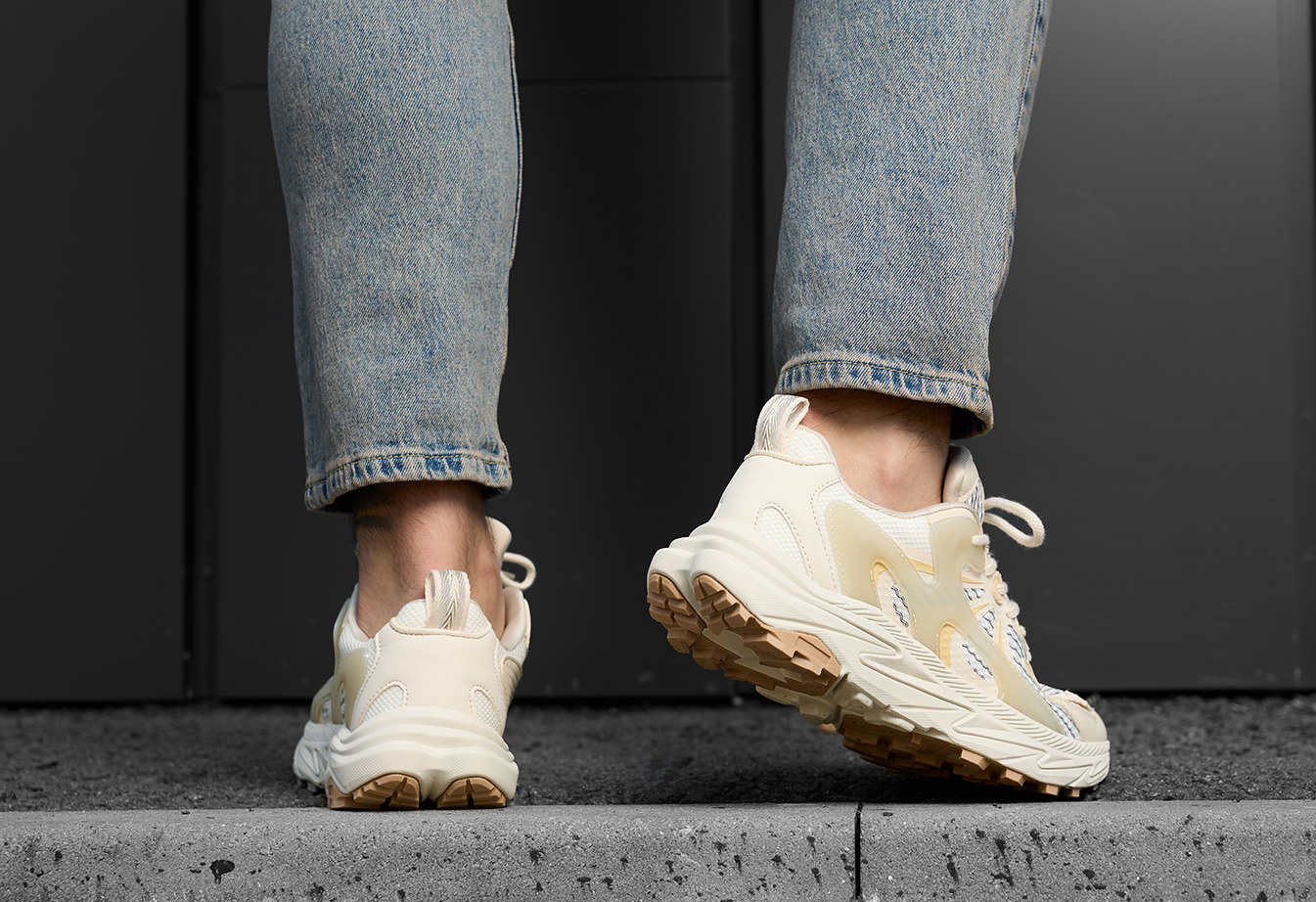 Sneakersy Staff beige