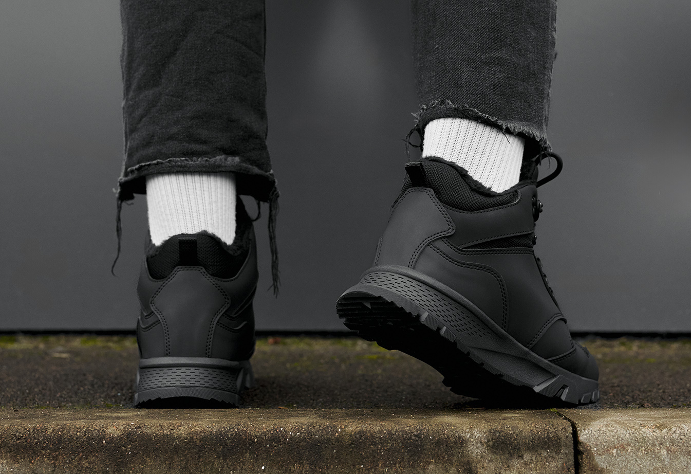 Sneakersy zimowe Staff black (futro)