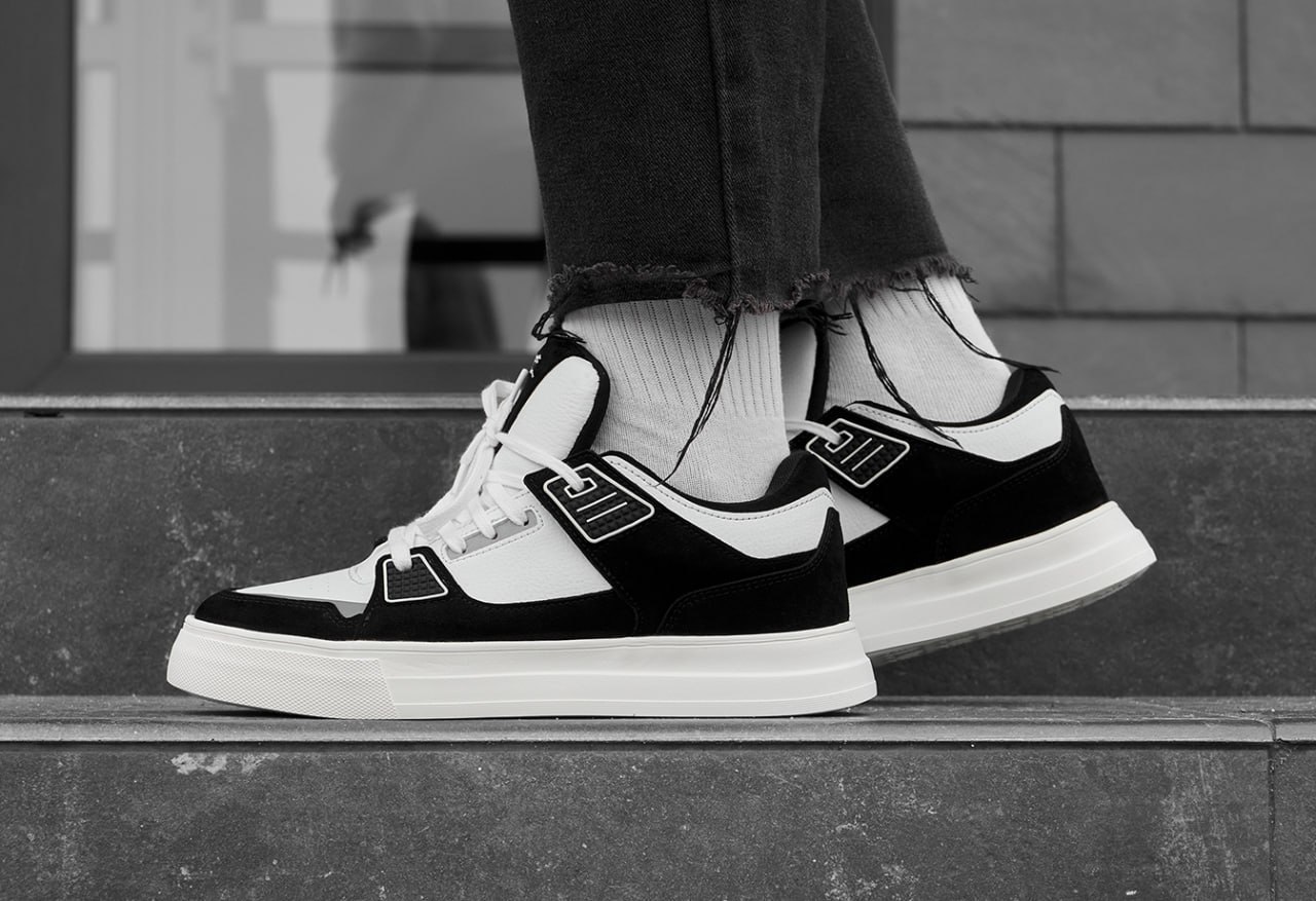 Sneakersy Staff white & black reflective