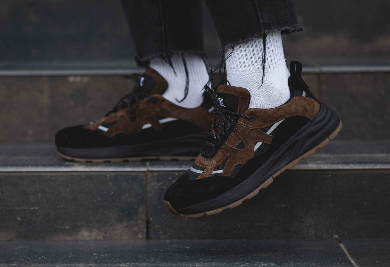 Sneakersy Staff black & brown reflective