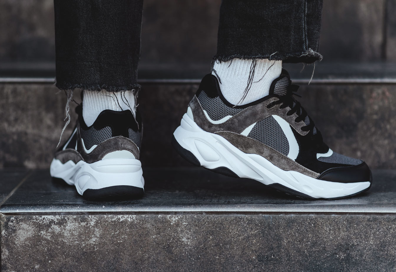 Sneakersy Staff gray & black & brown