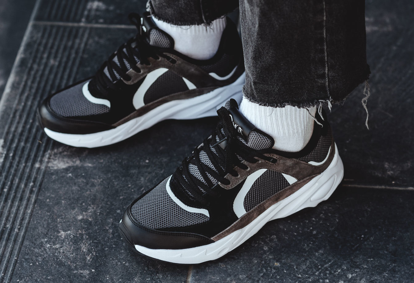 Sneakersy Staff gray & black & brown