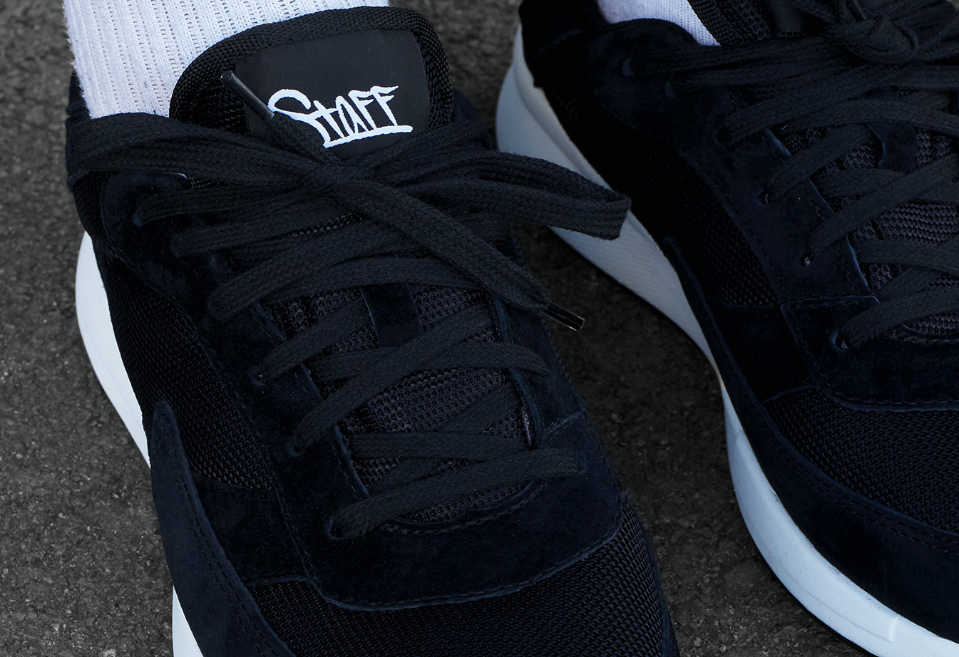 Sneakersy Staff all black