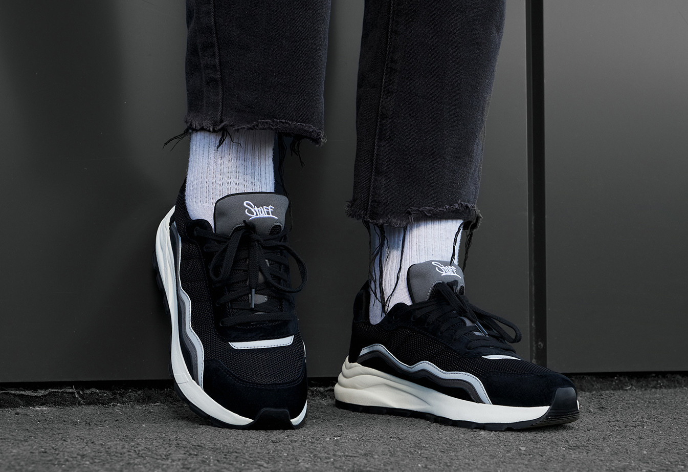 Sneakersy Staff black & gray reflective