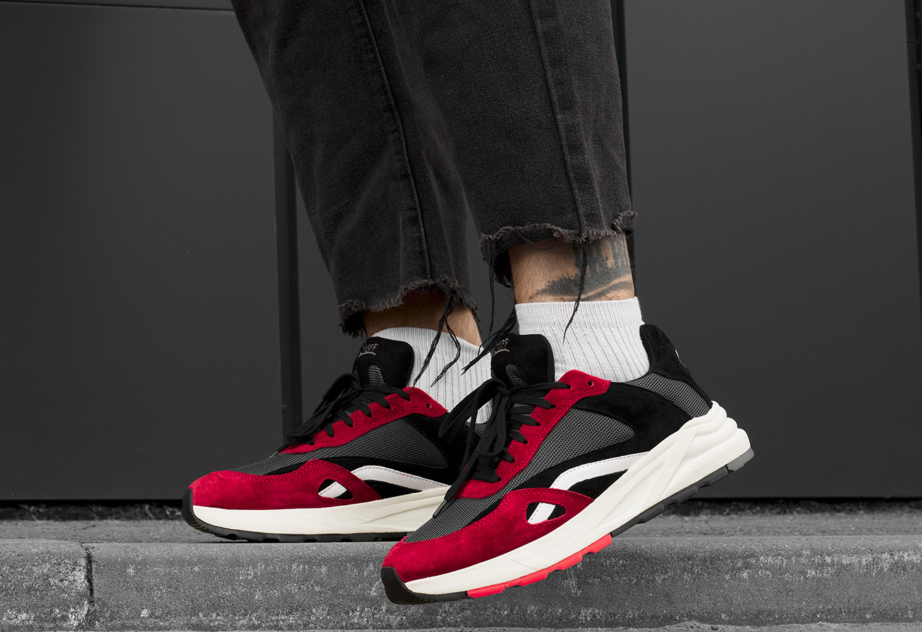 Sneakersy Staff red & dark gray reflective